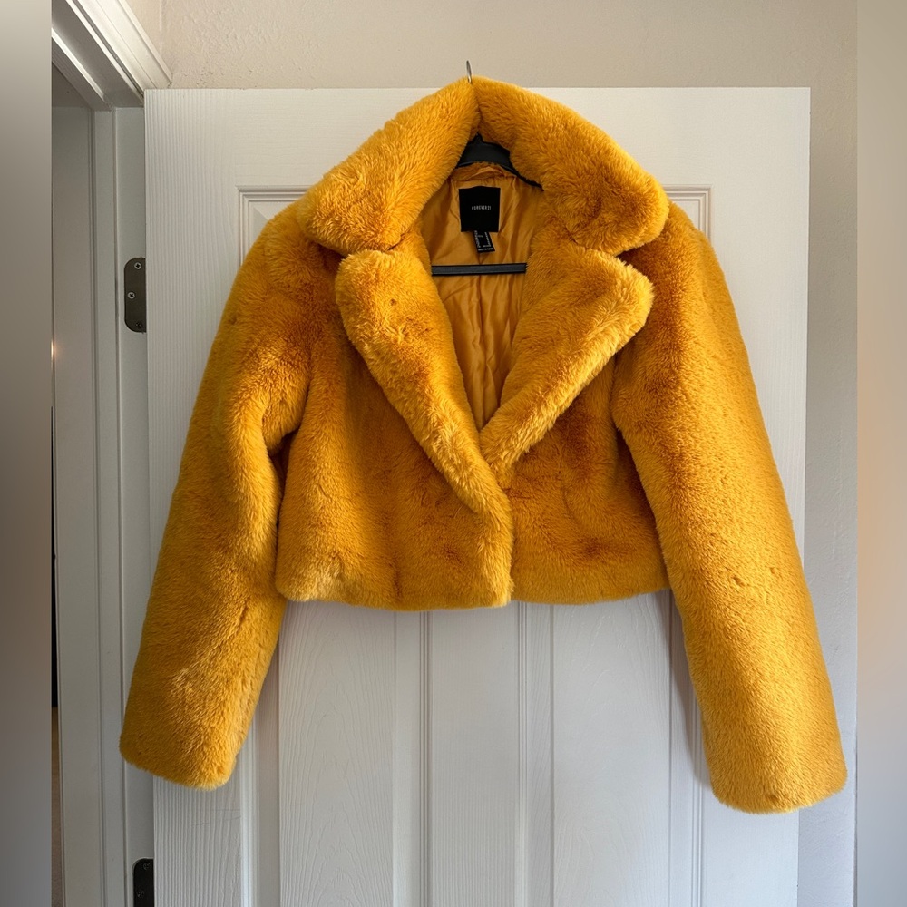 Plush Cropped Coat
